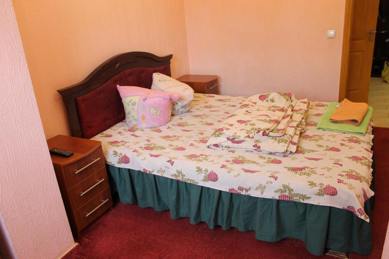 Studio apartment Cherníhiv Exterior foto